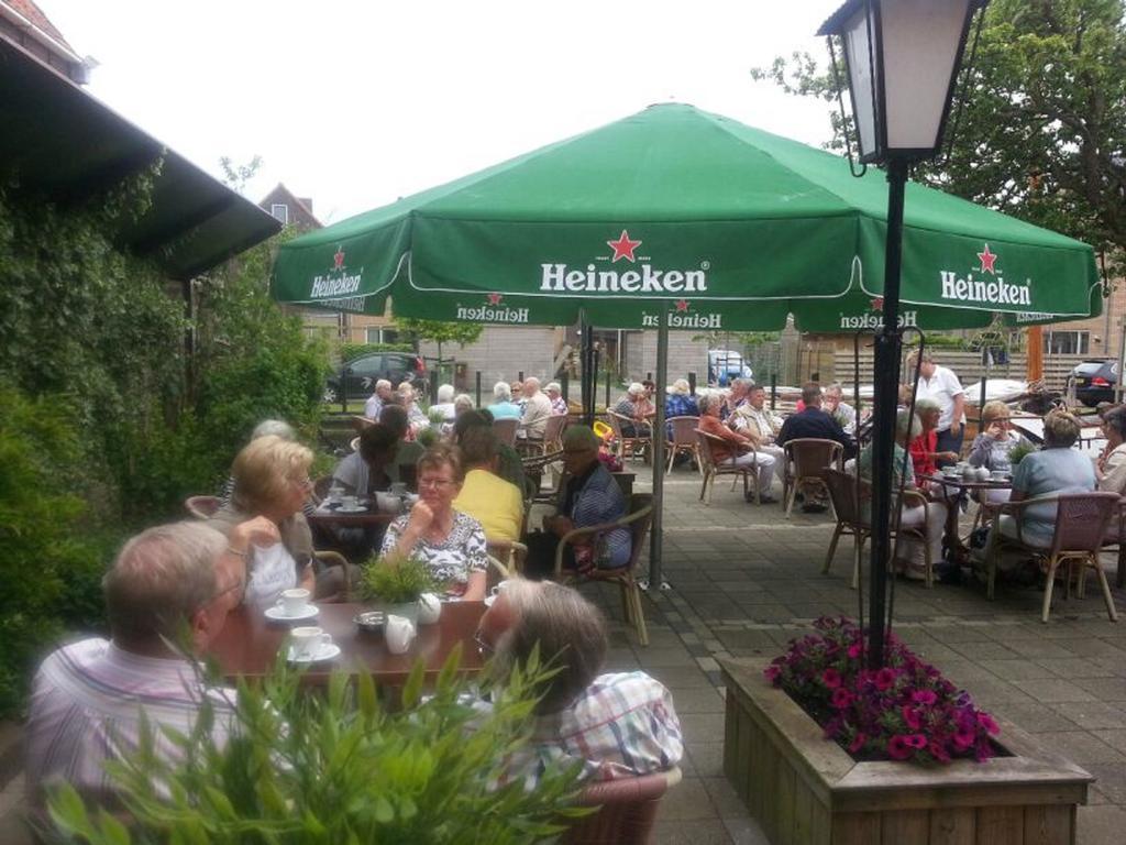 Hotel De Stadsboerderij/ Eetcafe De Brabander Hindeloopen Exterior photo